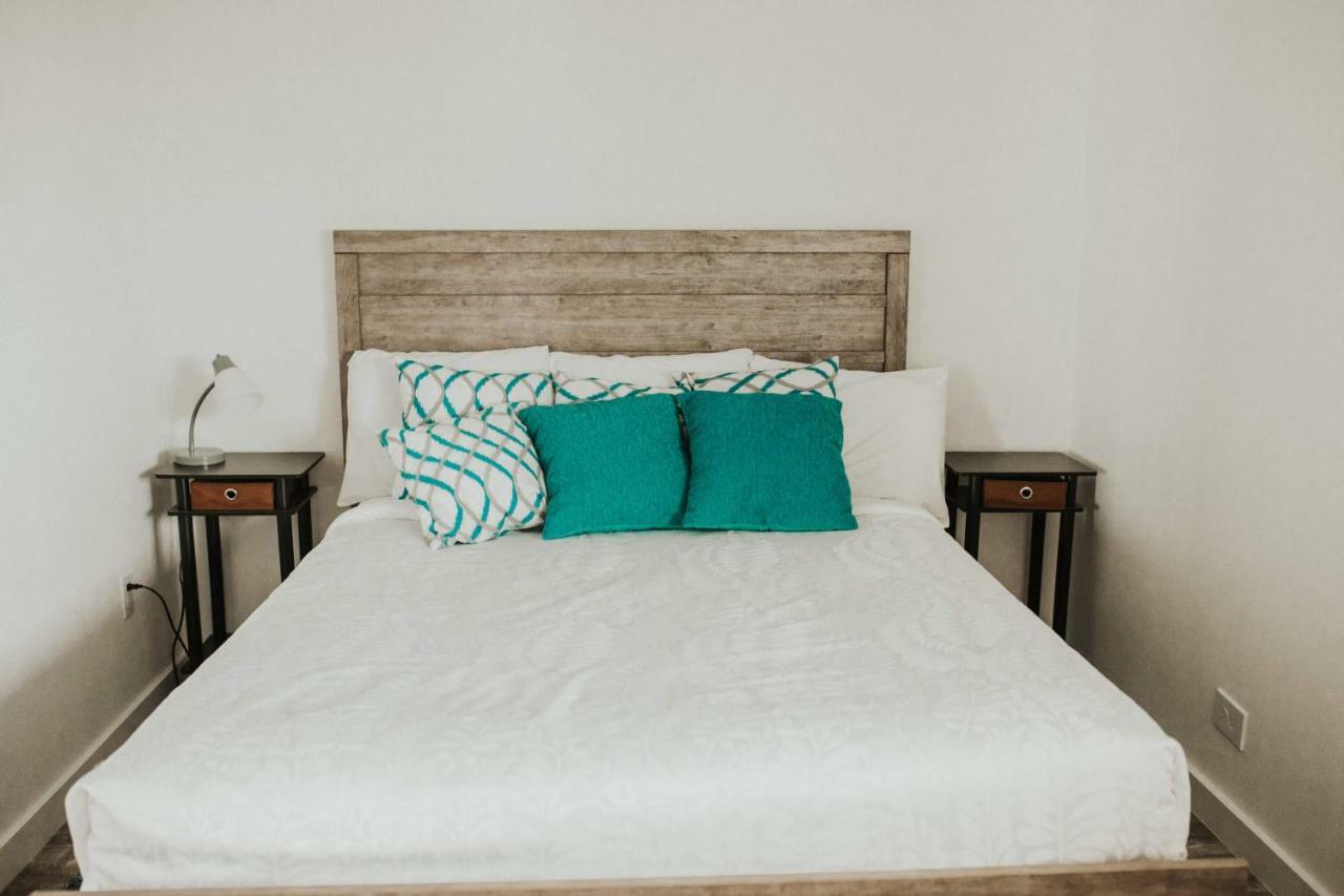 Nye Beach Cottages Torre di Torre di Newport Esterno foto