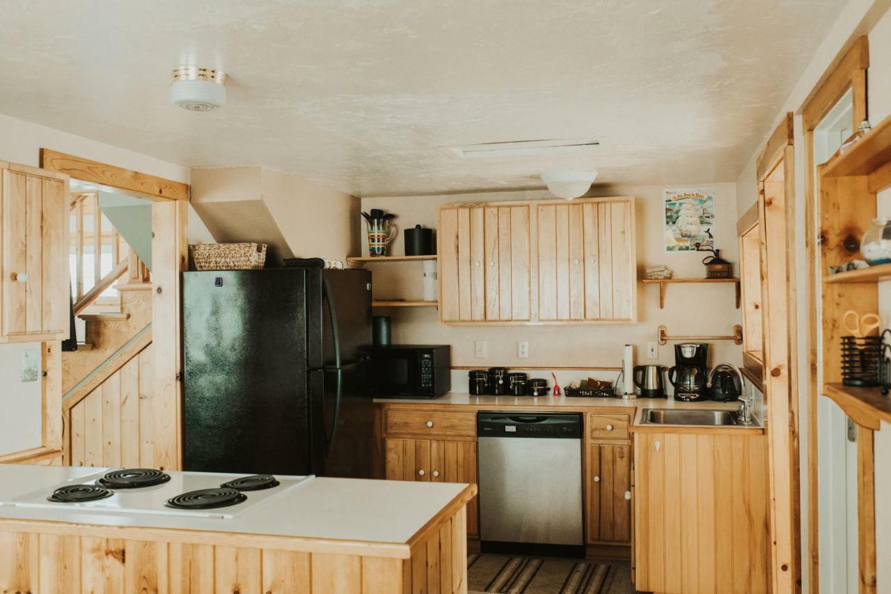 Nye Beach Cottages Torre di Torre di Newport Esterno foto